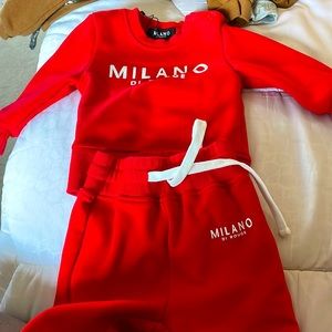 Milano size 0-3 months signature jogging suit